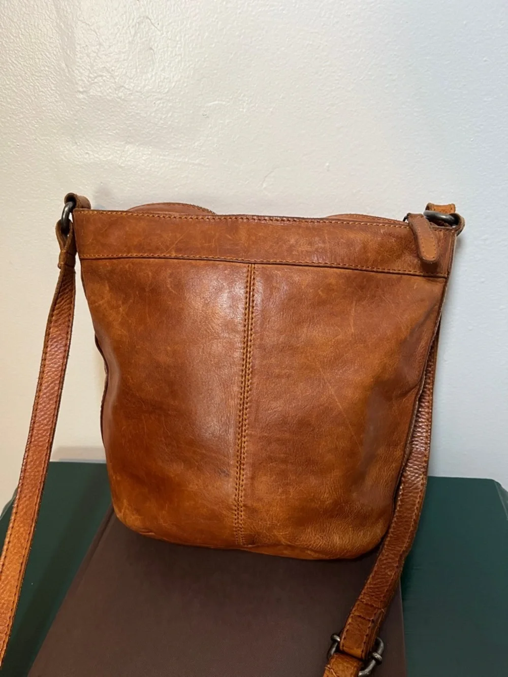 Vilenca Brown Buttery Soft Genuine Leather Basket Weave Crossbody Bag Holland - Picture 12 of 12